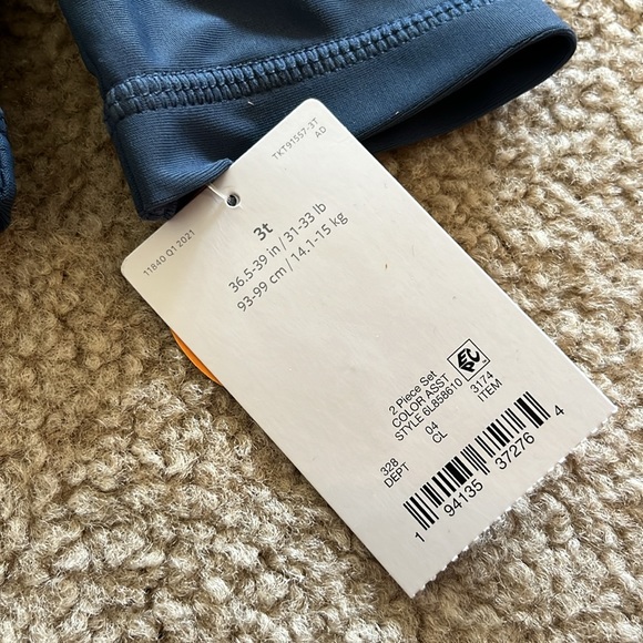 Carter’s Iguana 🦎 UPF Swim Shirt NWT - Picture 4 of 6